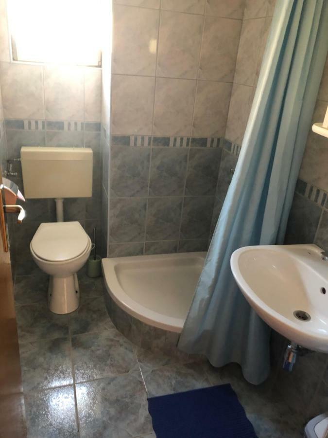 Apartman Polegubic Biograd Na Moru Exteriér fotografie